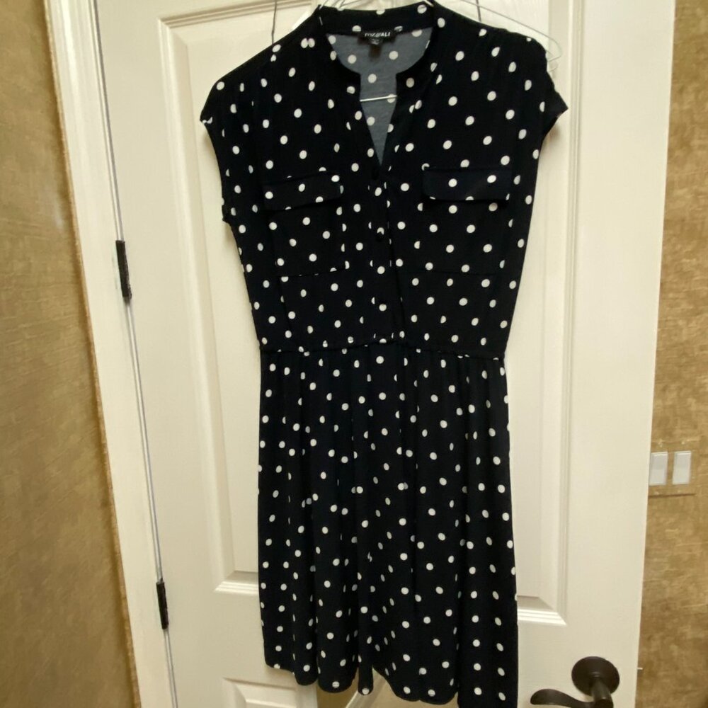 Dressbarn Roz & Ali black & white Polka Dot short Dress Size PL